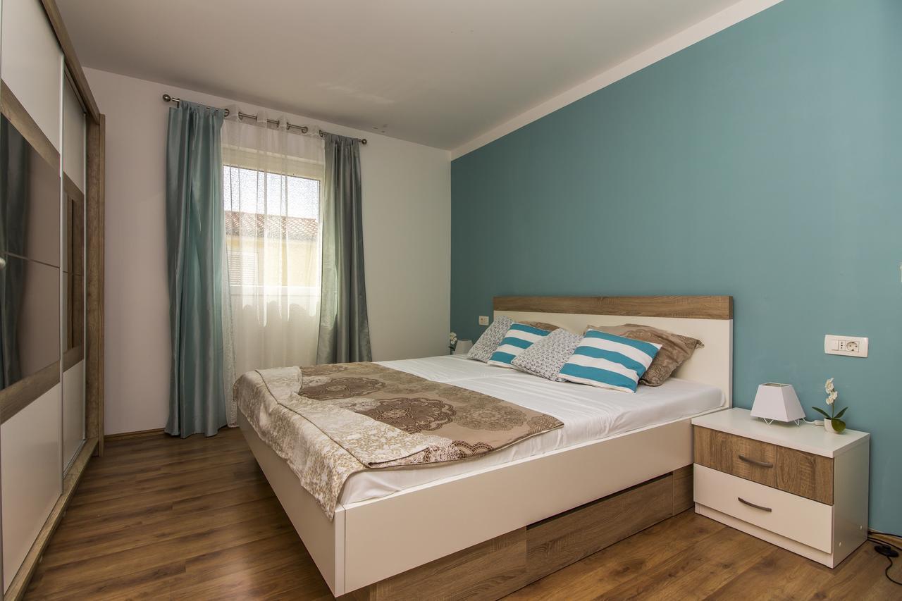 Апартаменты Apartman Maxim Пула Экстерьер фото